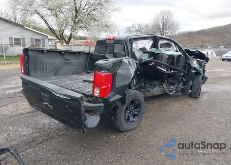 2018 Chevrolet Silverado 1500 2Lz z USA, uszkodzony, nr VIN 3GCUKSECXJG582759